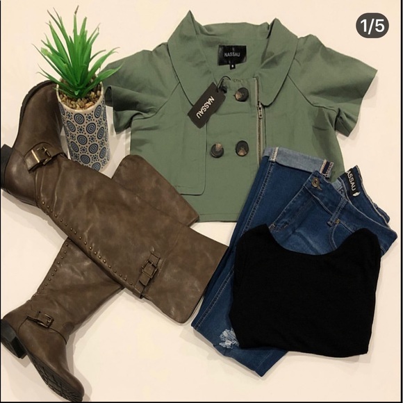 Short sleeve jacket - Picture 2 of 4